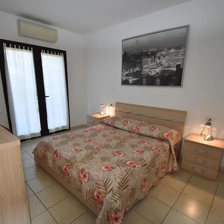 Fico Trilocale - Spazio Esterno Attrezzato, Clima, Parcheggio Apartament *